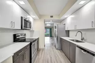 12750 SW 4th Ct, Pembroke Pines, FL 33027 - Photo 1