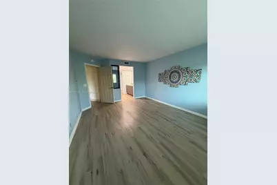 12750 SW 4th Ct #111J, Pembroke Pines, FL 33027 - Photo 8