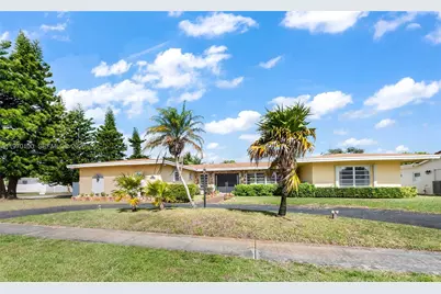4931 Madison St, Hollywood, FL 33021 - Photo 2