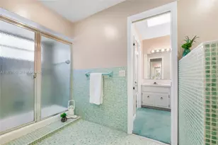 4931 Madison St, Hollywood, FL 33021 - Photo 18