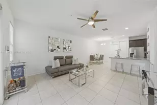 11349 SW 14th St, Pembroke Pines, FL 33025 - Photo 16