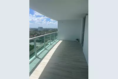2101 Brickell Ave #1709, Miami, FL 33129 - Photo 8