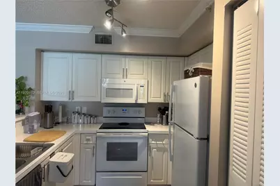 2091 Renaissance Blvd #104, Miramar, FL 33025 - Photo 12