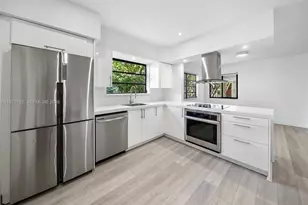 7525 Adventure Ave, North Bay Village, FL 33141 - Photo 6