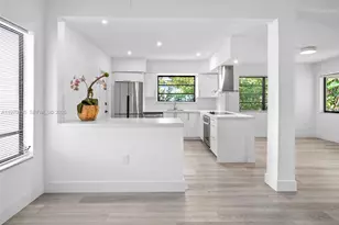 7525 Adventure Ave, North Bay Village, FL 33141 - Photo 4