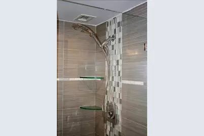 2200 NE 33rd Ave #2K, Fort Lauderdale, FL 33305 - Photo 14