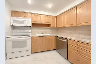 555 Crandon Blvd #82, Key Biscayne, FL 33149 - Photo 12