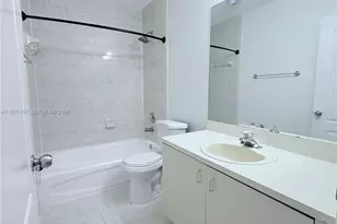 16618 NW 73rd Ave, Miami Lakes, FL 33014 - Photo 14