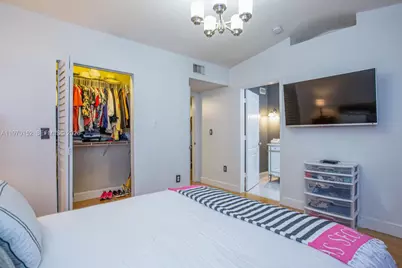 16618 NW 73rd Ave, Miami Lakes, FL 33014 - Photo 12