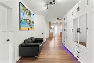 1009 Meridian Ave, Miami Beach, FL 33139 - Photo 10