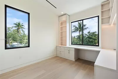 536 W 51st St, Miami Beach, FL 33140 - Photo 22