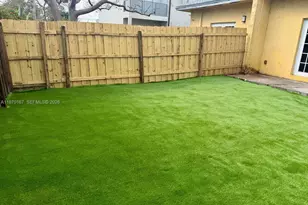 1010 NW 2nd Ave, Hallandale Beach, FL 33009 - Photo 2