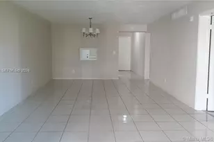 1540 NE 191st St, Miami, FL 33179 - Photo 4