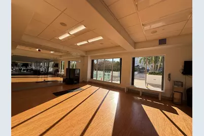 2851 NE 183rd St #412E, Aventura, FL 33160 - Photo 26