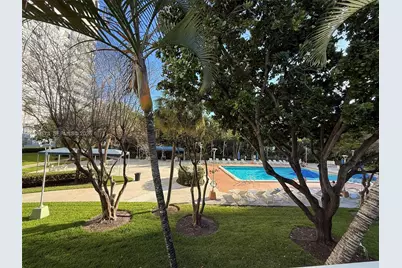 2851 NE 183rd St #412E, Aventura, FL 33160 - Photo 36