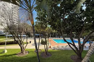 2851 NE 183rd St, Aventura, FL 33160 - Photo 36