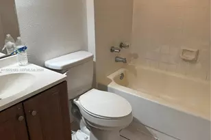 1791 NW 96th Terrace, Pembroke Pines, FL 33024 - Photo 8