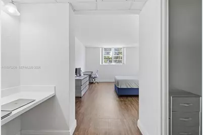 19390 Collins Ave #120, Sunny Isles Beach, FL 33160 - Photo 10