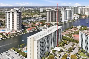 19390 Collins Ave, Sunny Isles Beach, FL 33160 - Photo 2