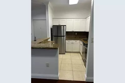 801 NE 199th St #204-10, Miami, FL 33179 - Photo 2