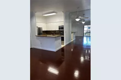 801 NE 199th St #204-10, Miami, FL 33179 - Photo 4