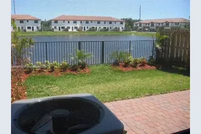 16585 SW 42nd Way #16585, Miami, FL 33185 - Photo 4