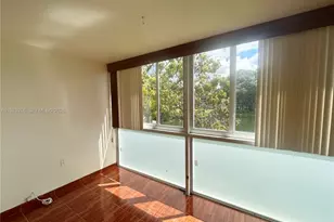 1080 Del Lago Cir, Sunrise, FL 33313 - Photo 10