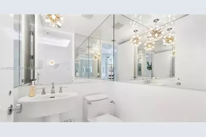 100 S Pointe Dr #2101, Miami Beach, FL 33139 - Photo 36