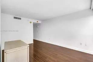 2101 Brickell Ave, Miami, FL 33129 - Photo 22