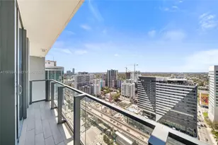 88 SW 7th St, Miami, FL 33130 - Photo 10