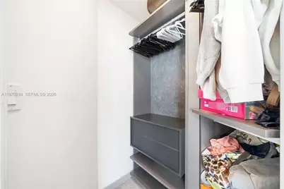 88 SW 7th St #2312, Miami, FL 33130 - Photo 26