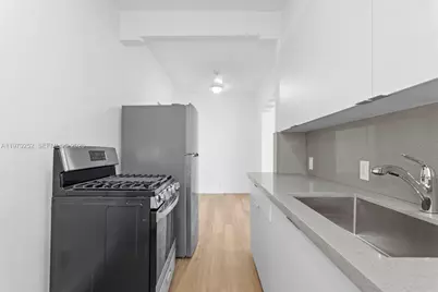 1044 Michigan Ave #30, Miami Beach, FL 33139 - Photo 4