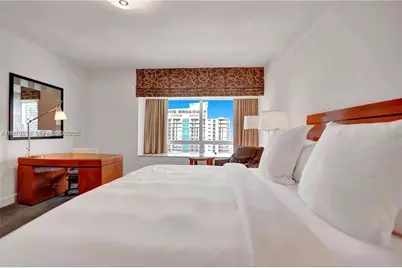 1435 Brickell Ave #3212, Miami, FL 33131 - Photo 10