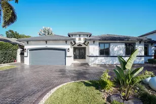16401 NW 77th Pl, Miami Lakes, FL 33016 - Photo 1