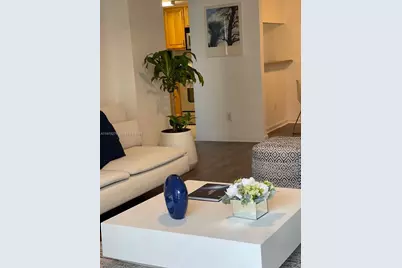 770 NE Claughton Island Dr #1013, Miami, FL 33131 - Photo 8