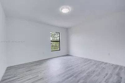 3540 65th Ave Cir E, Other City - In The State Of Florida, FL 34243 - Photo 20