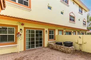 623 NE 8th Ave, Fort Lauderdale, FL 33304 - Photo 6