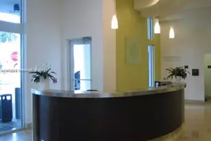 1 Glen Royal Pkwy, Miami, FL 33125 - Photo 16