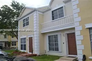 2864 S Edgehill Ln, Cooper City, FL 33026 - Photo 2