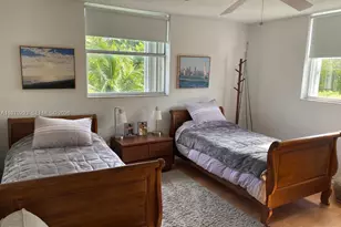 210 Sea View Dr, Key Biscayne, FL 33149 - Photo 16