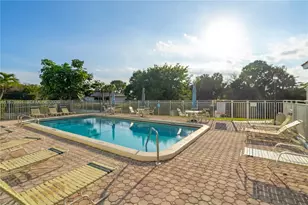 455 S Pine Island Rd, Plantation, FL 33324 - Photo 28