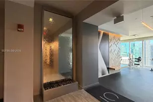 151 SE 1st St, Miami, FL 33131 - Photo 14