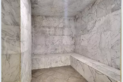 253 NE 2nd St #3106, Miami, FL 33132 - Photo 30
