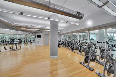 253 NE 2nd St #3106, Miami, FL 33132 - Photo 24