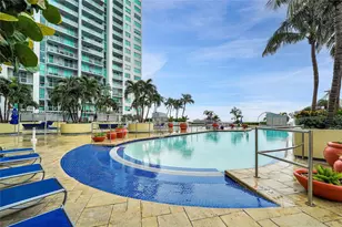 253 NE 2nd St, Miami, FL 33132 - Photo 34
