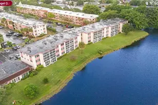 1080 Del Lago Cir, Sunrise, FL 33313 - Photo 22