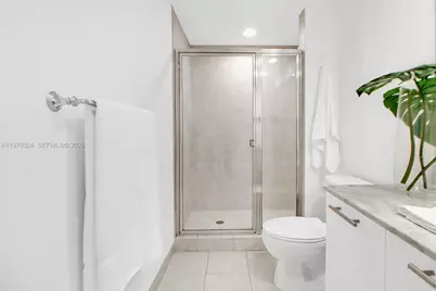 951 Brickell Ave #505, Miami, FL 33131 - Photo 16