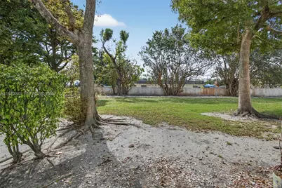 5090 Elmhurst Rd #A, West Palm Beach, FL 33417 - Photo 44