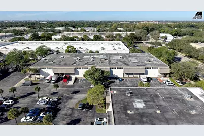 5800 E Miami Lakes Dr E, Miami Lakes, FL 33014 - Photo 1