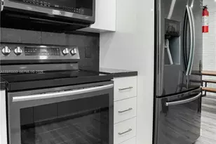 1647 NW 29th Ave, Miami, FL 33125 - Photo 2